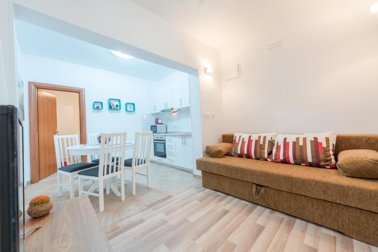 Ivy'S Cozy Corner Διαμέρισμα Ντουμπρόβνικ Εξωτερικό φωτογραφία